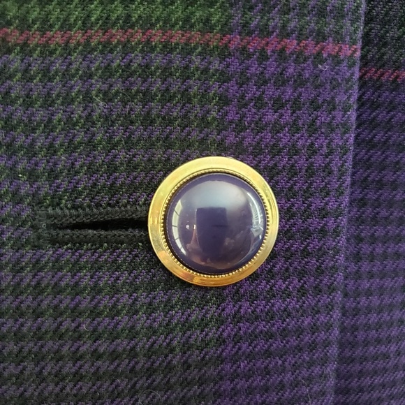 Stylish Blazer - Picture 3 of 5